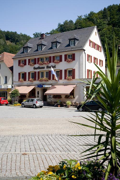 באד ברנק אים פיכטלגבירגה Gasthaus Merkel Hotel מראה חיצוני תמונה